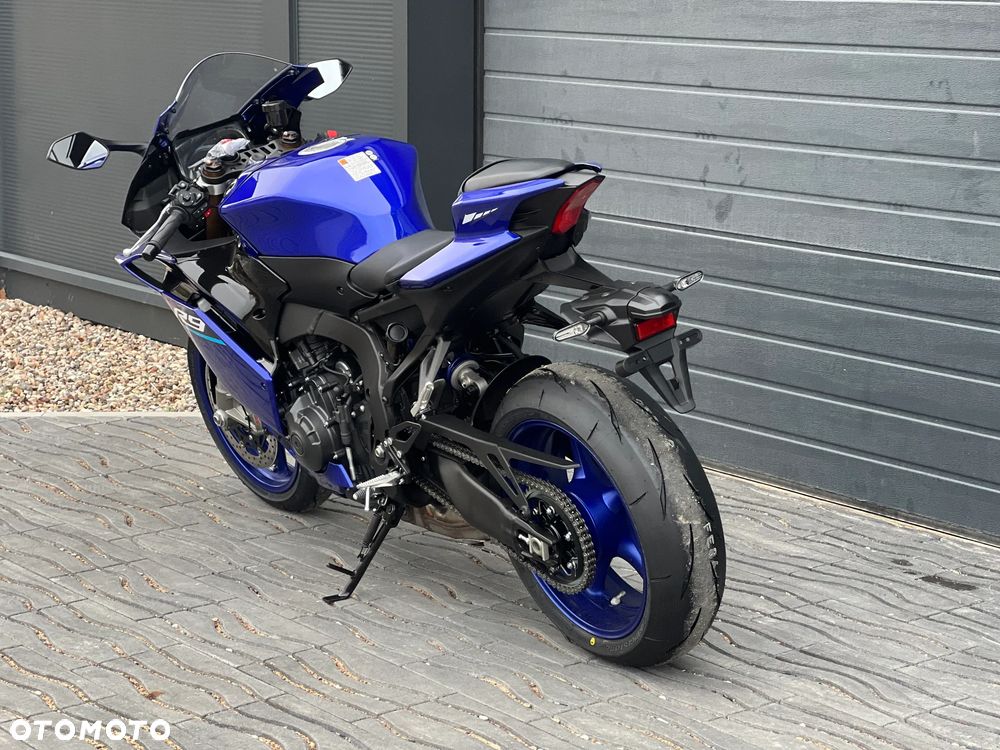 Yamaha R9 - 26