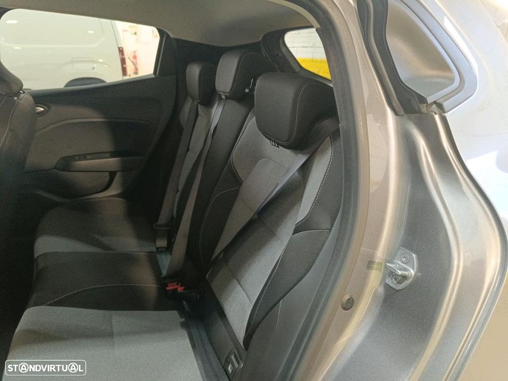 Renault Clio 1.0 TCe Evolution Bi-Fuel - 8