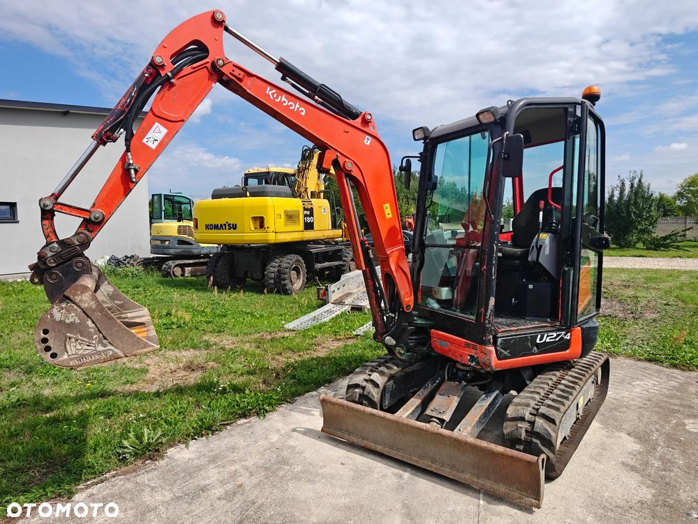 Kubota U27 - 8