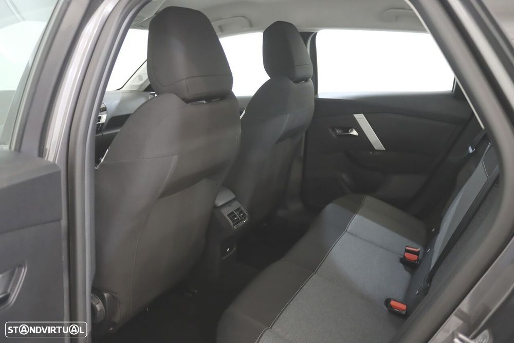 Citroën C4 X - 12
