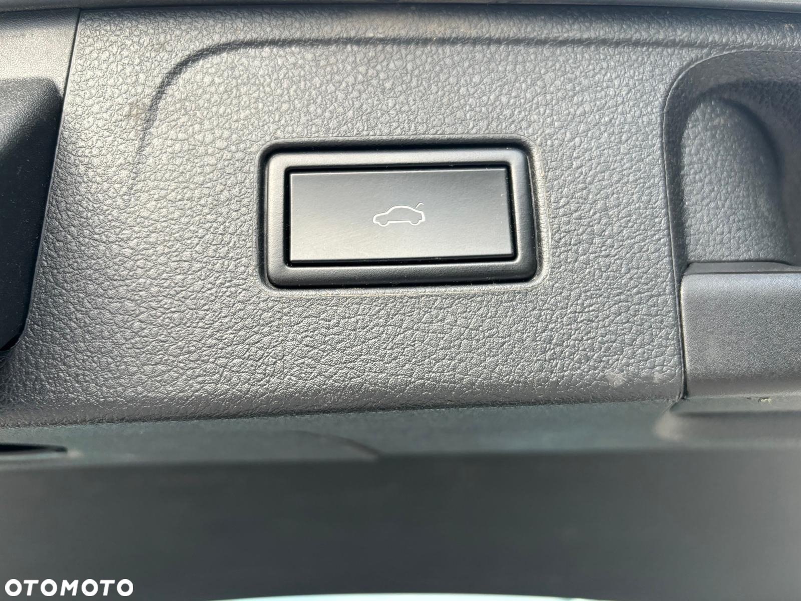 Volkswagen Passat 2.0 TDI BMT Highline DSG - 20