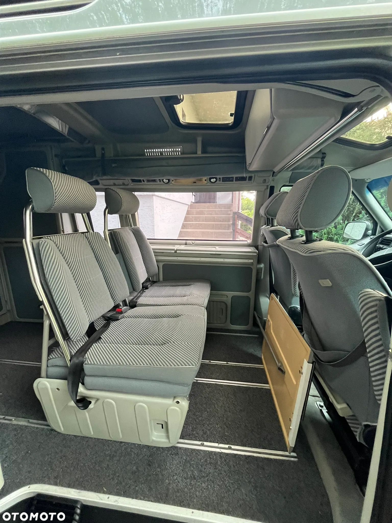 Volkswagen Transporter - 9