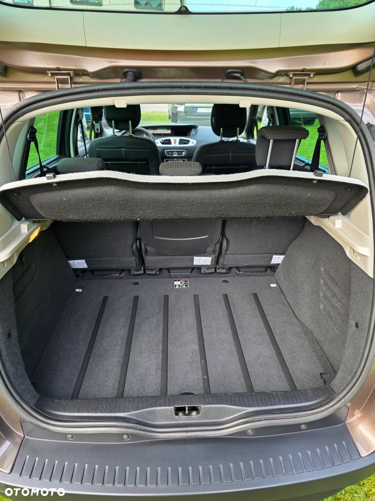 Renault Scenic 1.6 16V Start - 27