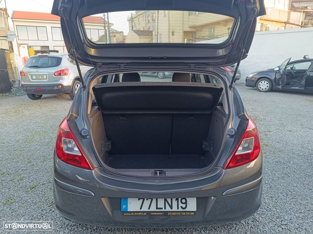 Opel Corsa 1.2 Enjoy - 14