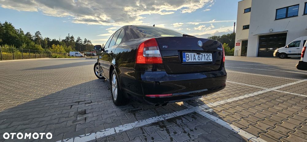 Skoda Octavia 1.8 T FSI Elegance - 19