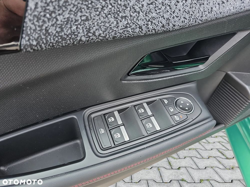 Renault Clio - 21