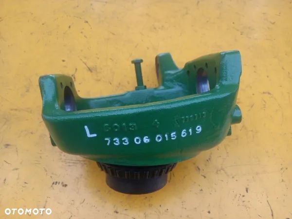 Zwrotnica lewa Dana Spicer 730/733 John Deere 6230 Premium - 1