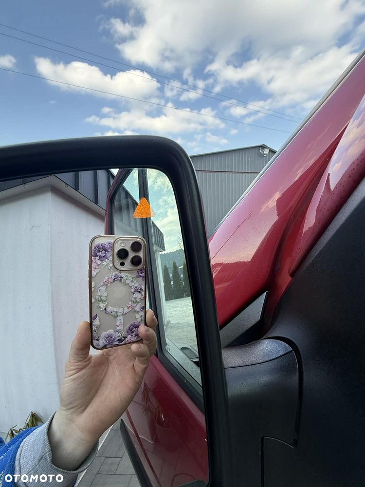 Mercedes-Benz Sprinter - 12