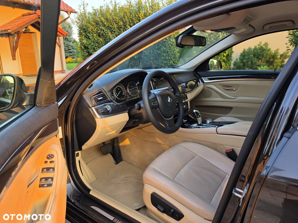 BMW Seria 5 520d - 7