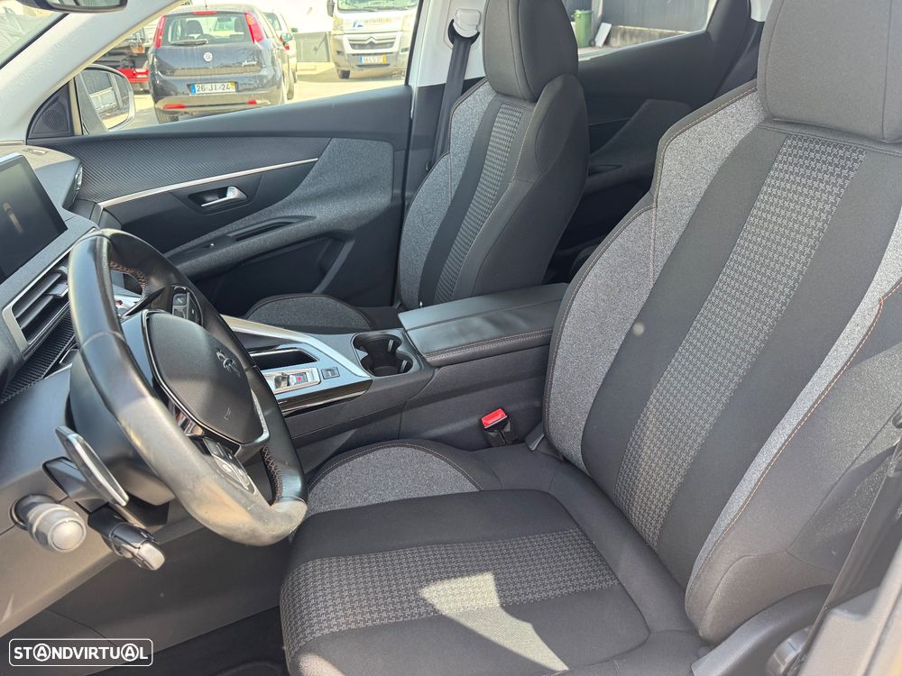 Peugeot 3008 BlueHDi 120 Stop & Start EAT6 Active - 11