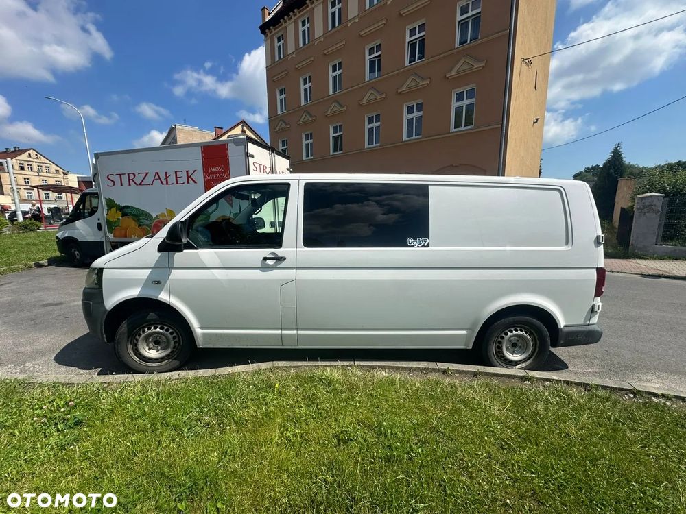 Volkswagen Transporter T5 - 1