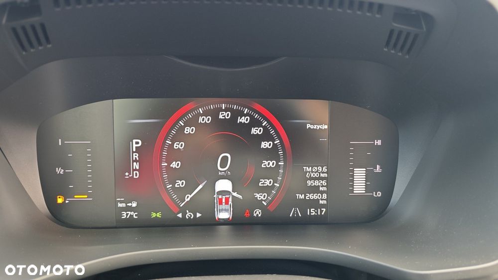 Volvo XC 60 T5 GPF Momentum - 18