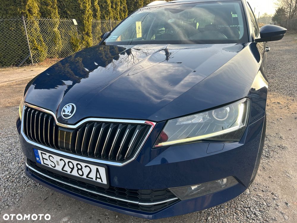 Skoda Superb 2.0 TDI DSG L&K - 8
