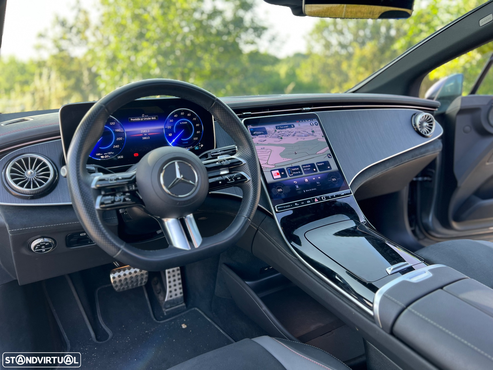 Mercedes-Benz EQE - 10