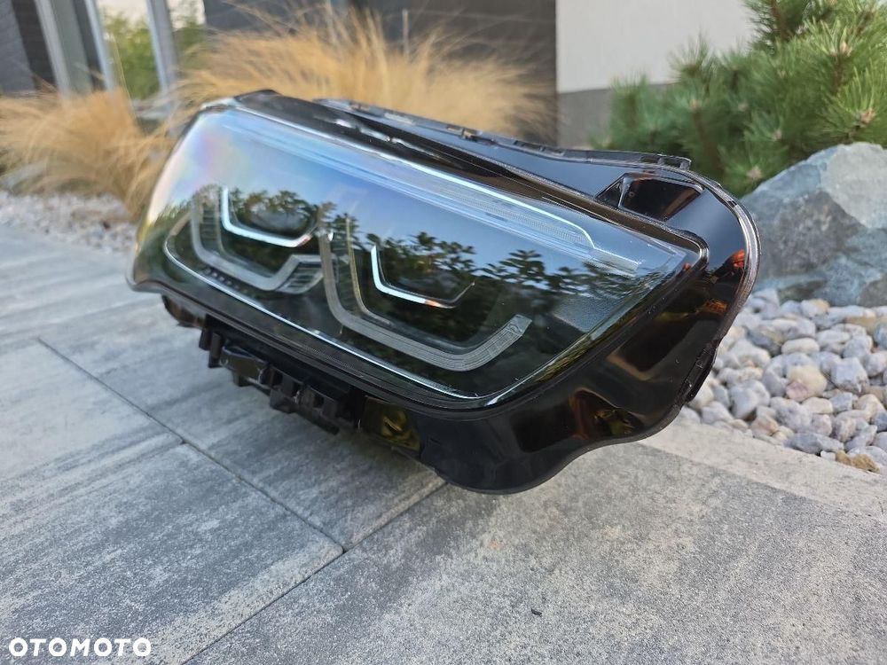 BMW X1 F48 LIFT LCI Lampa prawa przód Full Led 6311-5A01172-03 2022 - 3
