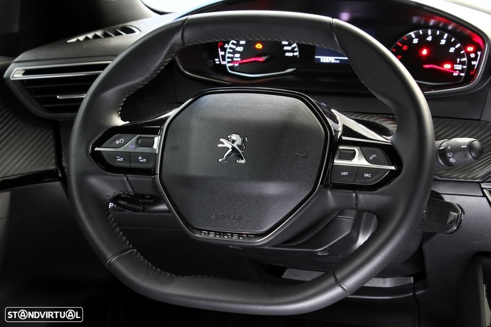 Peugeot 2008 1.2 PureTech Active Pack - 16