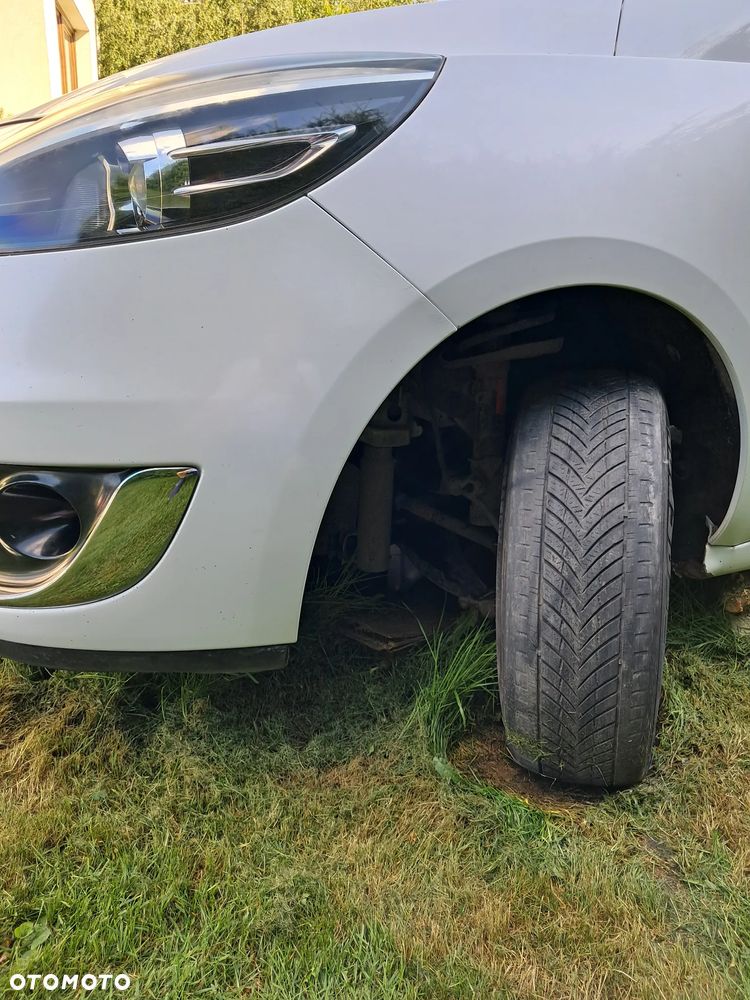 Renault Grand Scenic Energy dCi 110 Start & Stop Dynamique - 19