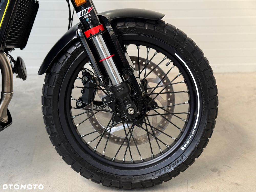 Husqvarna Svartpilen - 10