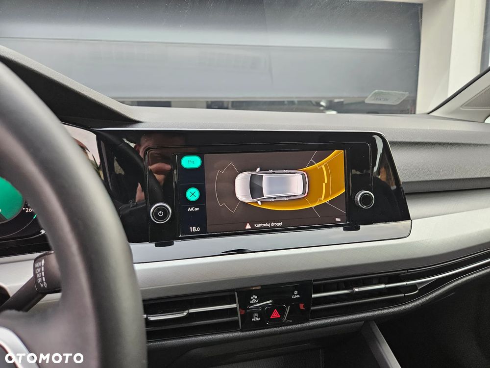 Volkswagen Golf 1.5 TSI EVO Life - 17