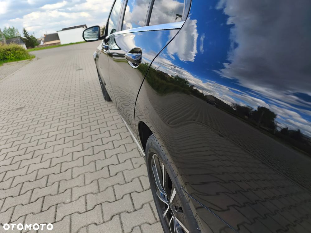 Mercedes-Benz Klasa C 200 4MATIC 9G-TRONIC - 9