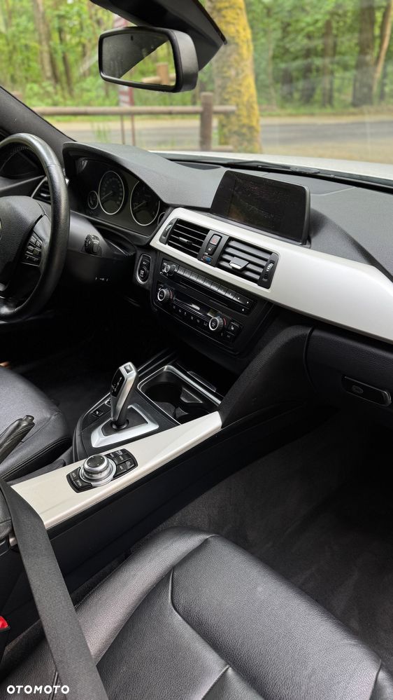 BMW Seria 3 - 20