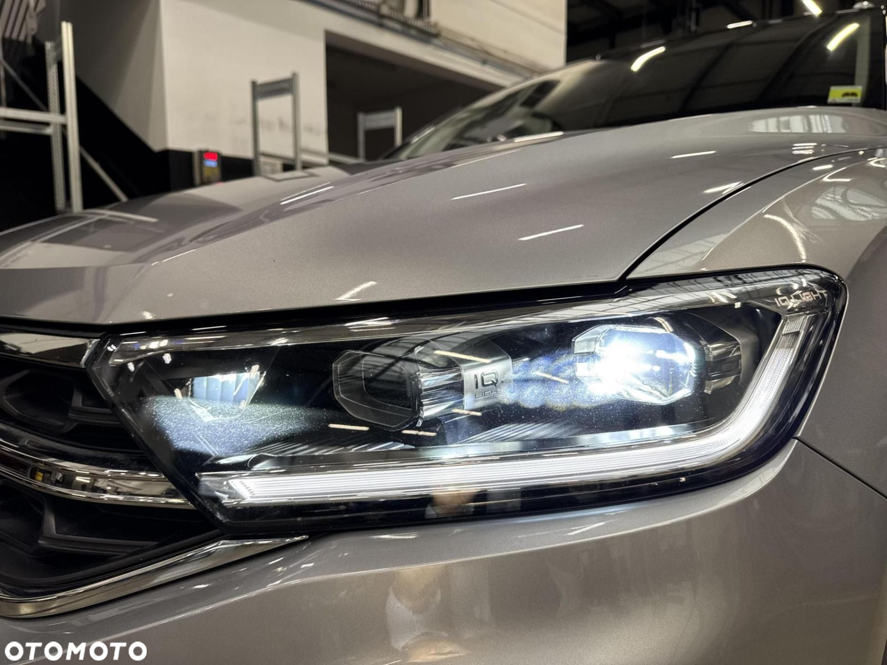 Volkswagen T-Roc 1.5 TSI Style DSG - 27