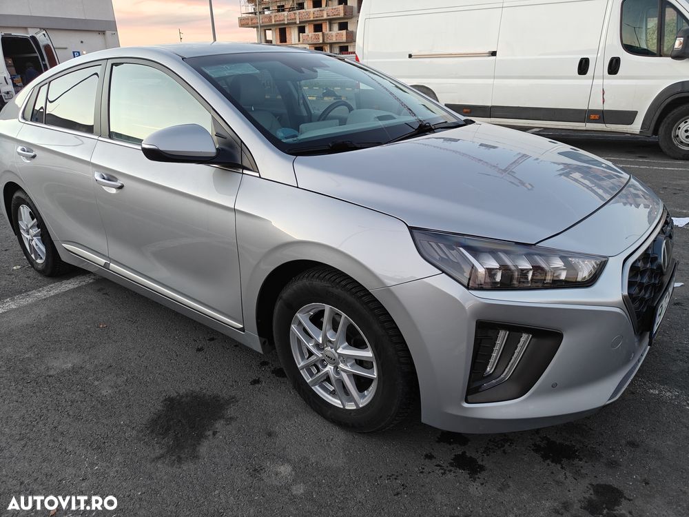 Hyundai IONIQ