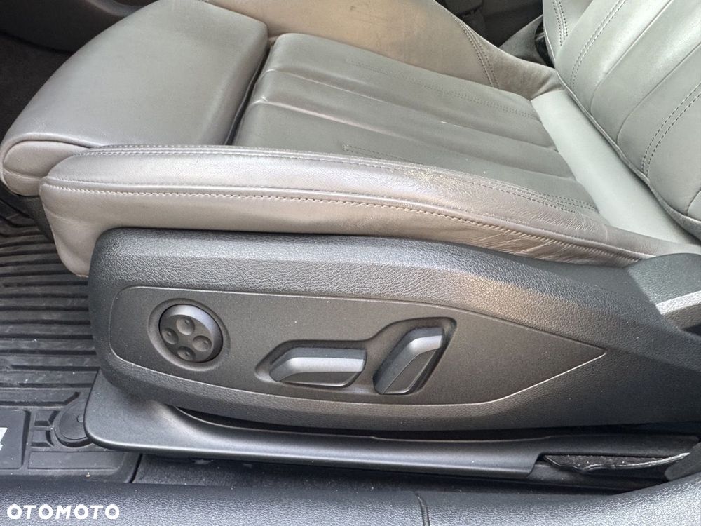 Audi A4 Avant 2.0 TDI S tronic sport - 6