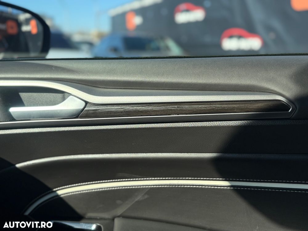 Ford Mondeo 2.0 TDCi Start-Stopp PowerShift-Aut. Vignale - 29