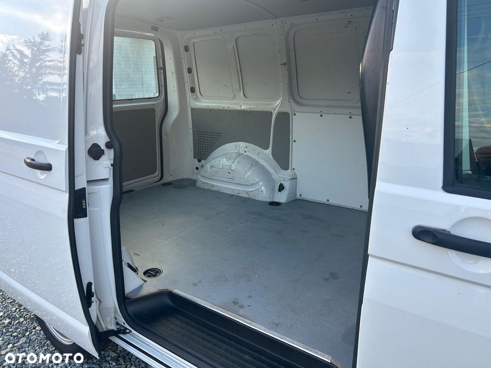 Volkswagen T6 - 10