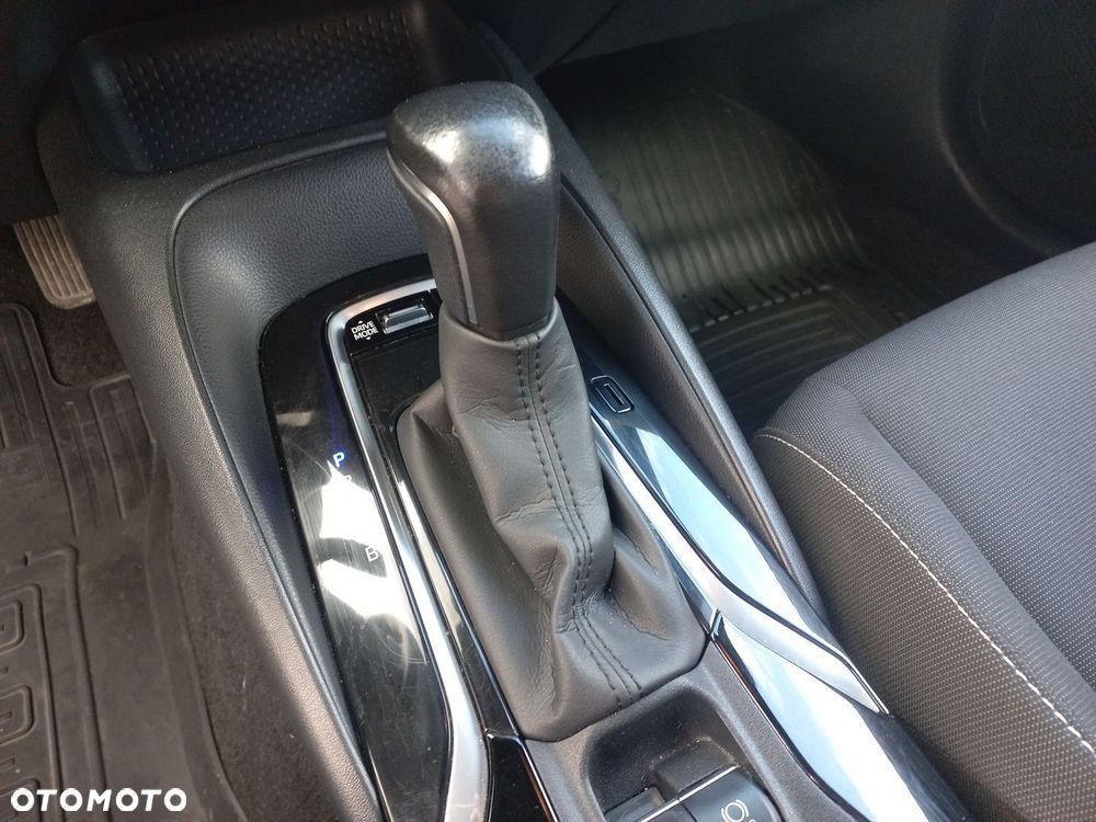 Toyota Corolla 1.8 Hybrid Comfort - 21