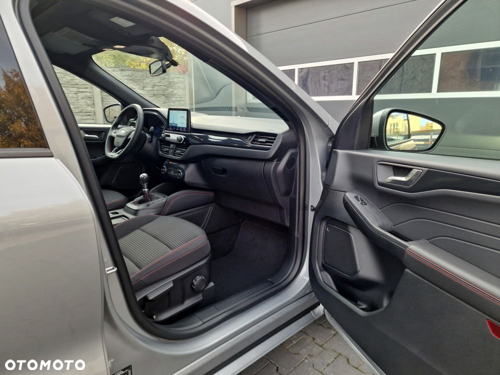 Ford Kuga - 21