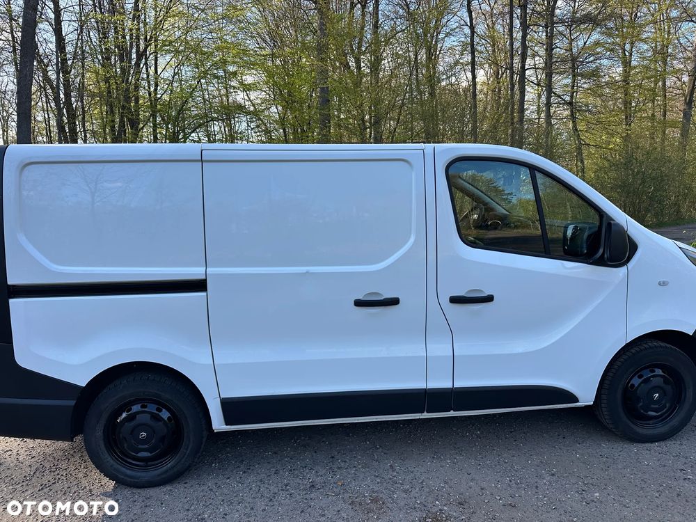 Opel Vivaro - 6