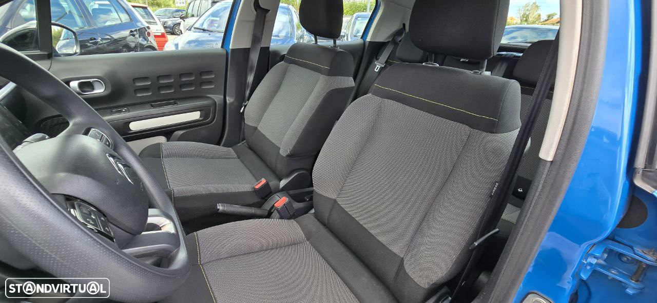 Citroën C3 1.2 PureTech Shine - 17