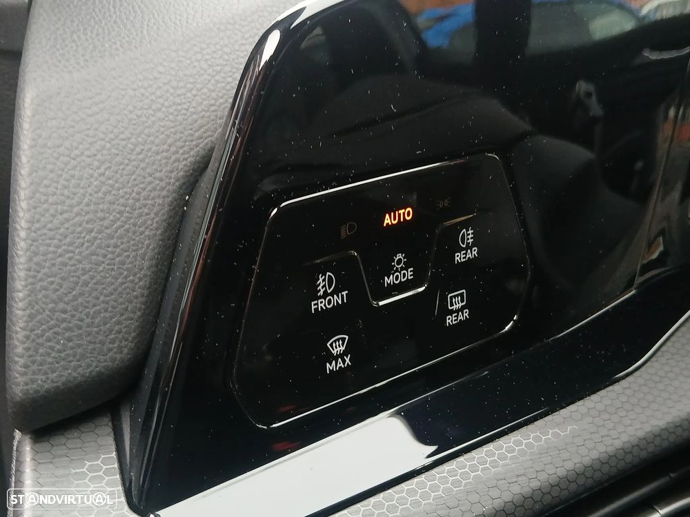 VW Golf 1.4 TSI GTE DSG - 33