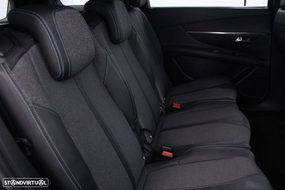 Peugeot 5008 1.2 PureTech Allure Pack EAT8 - 15