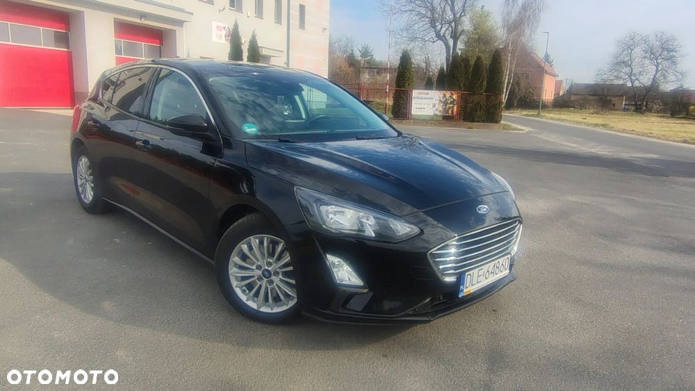 Ford Focus 2.0 EcoBlue Titanium Business - 33