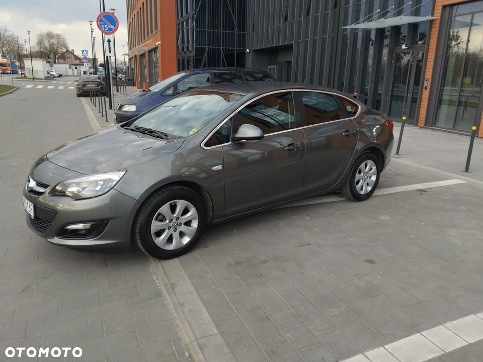 Opel Astra - 5