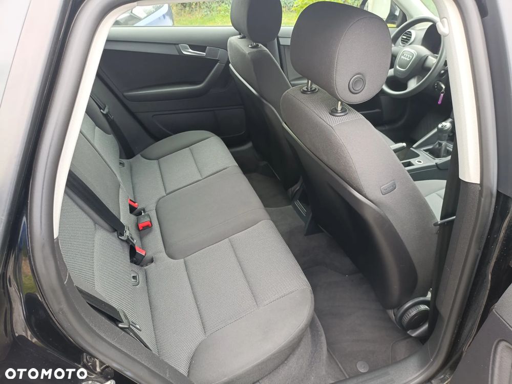 Audi A3 Sportback - 9