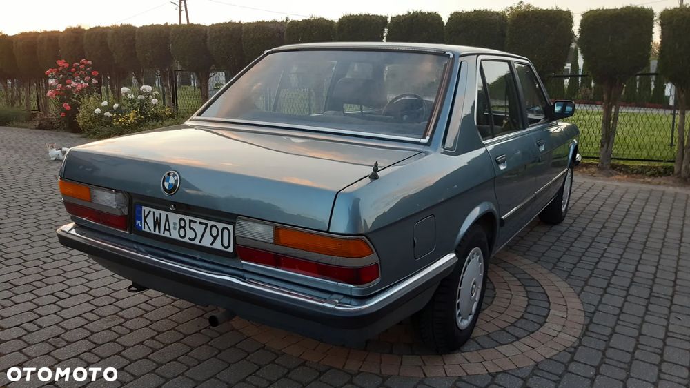 BMW Seria 5 - 28