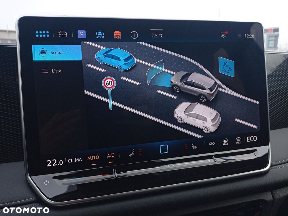 Volkswagen Tiguan - 27