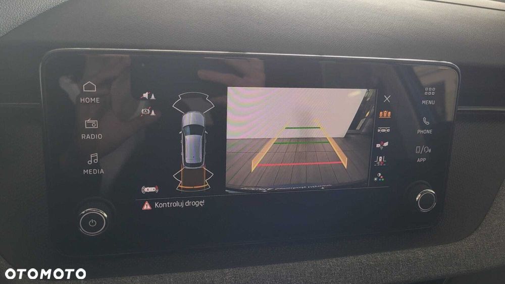 Skoda Kamiq 1.0 TSI Selection DSG - 33