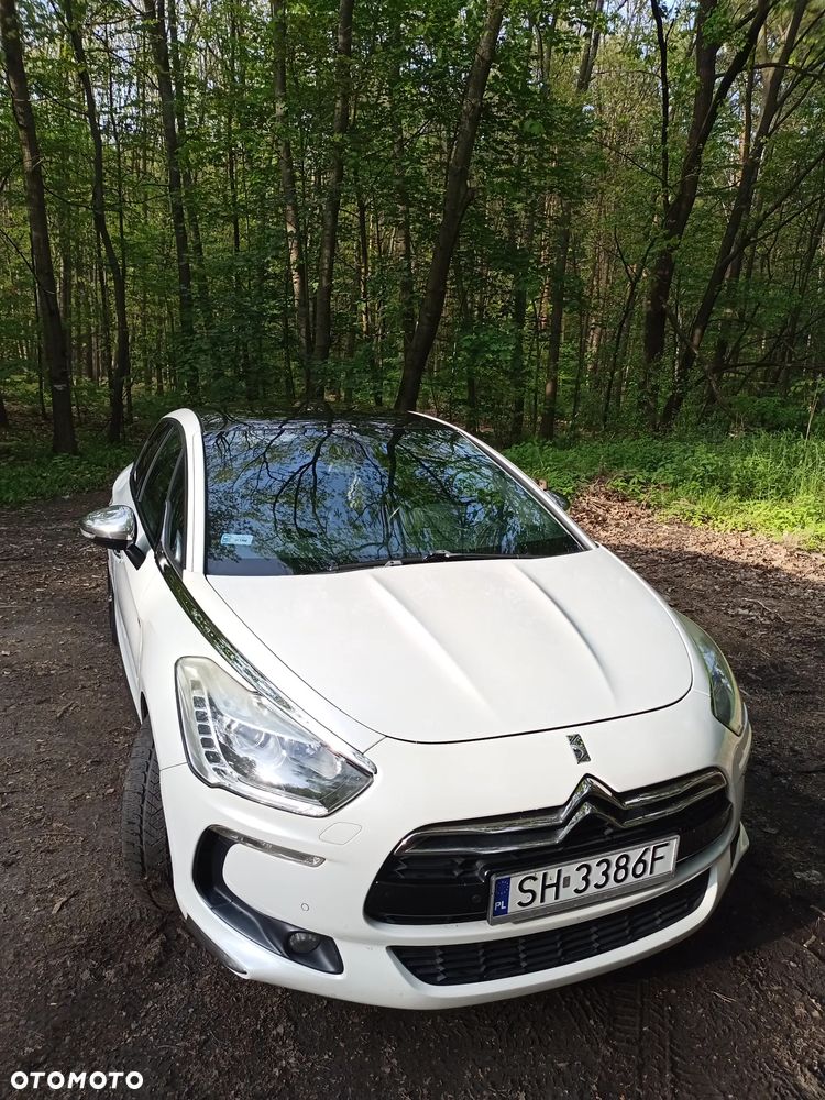 Citroën DS5 HDi 165 SportChic - 2