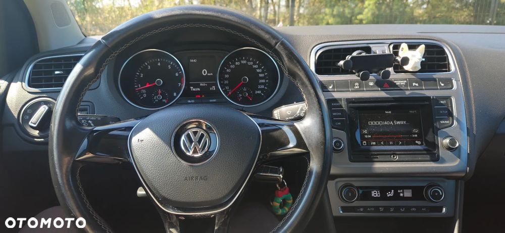 Volkswagen Polo - 6