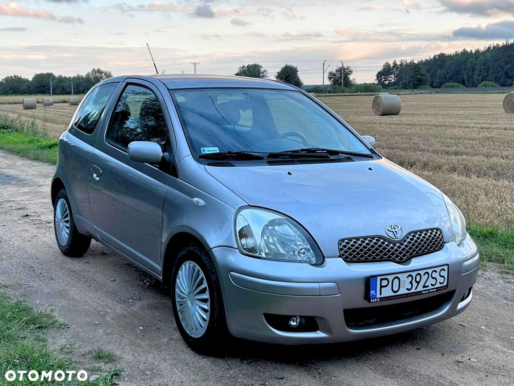 Toyota Yaris 1.3 Sol - 1
