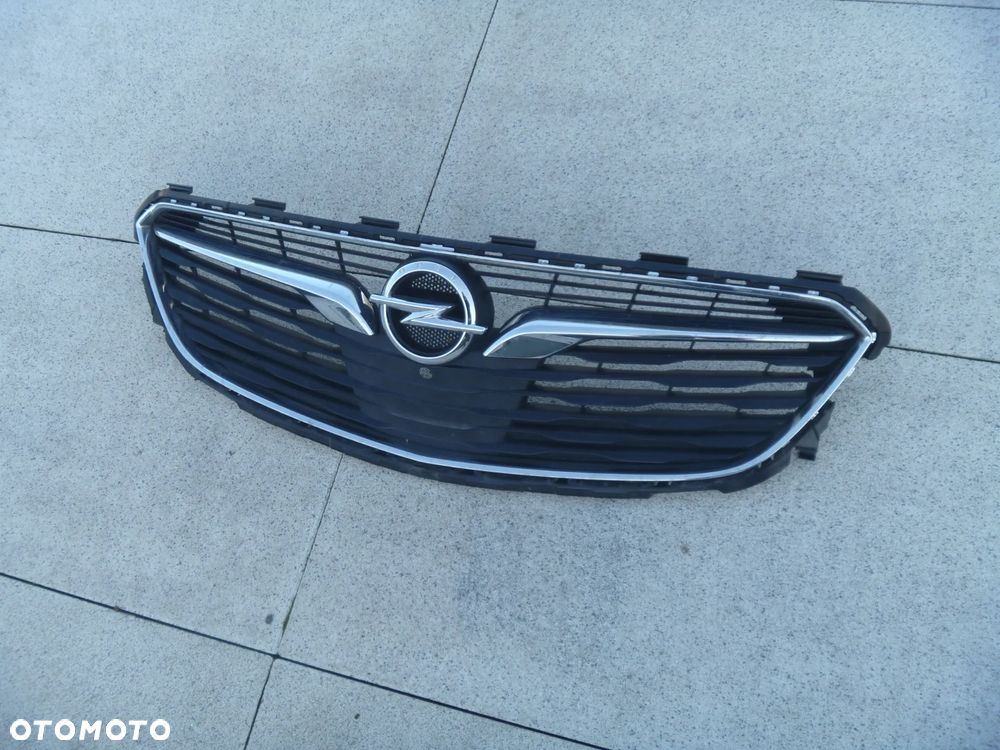 OPEL INSIGNIA B ATRAPA ZDERZAKA PRZEDNIEGO  POD KAMERĘ - 2
