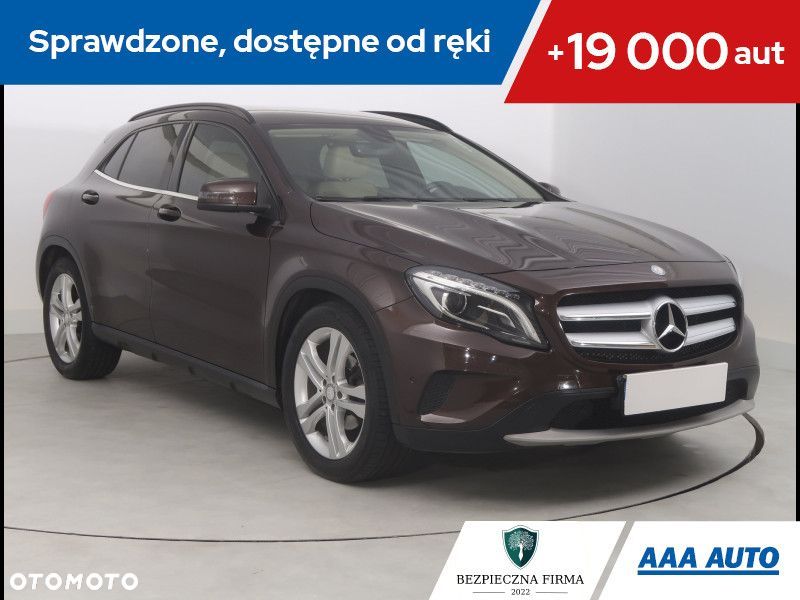 Mercedes-Benz GLA - 1