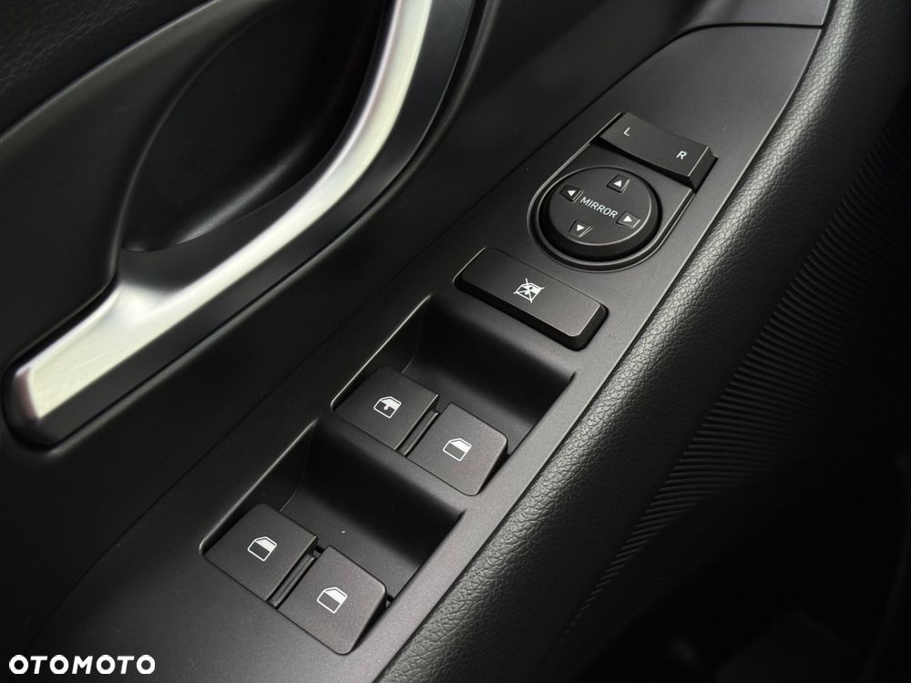 Hyundai i30 1.5 DPI Classic + - 34