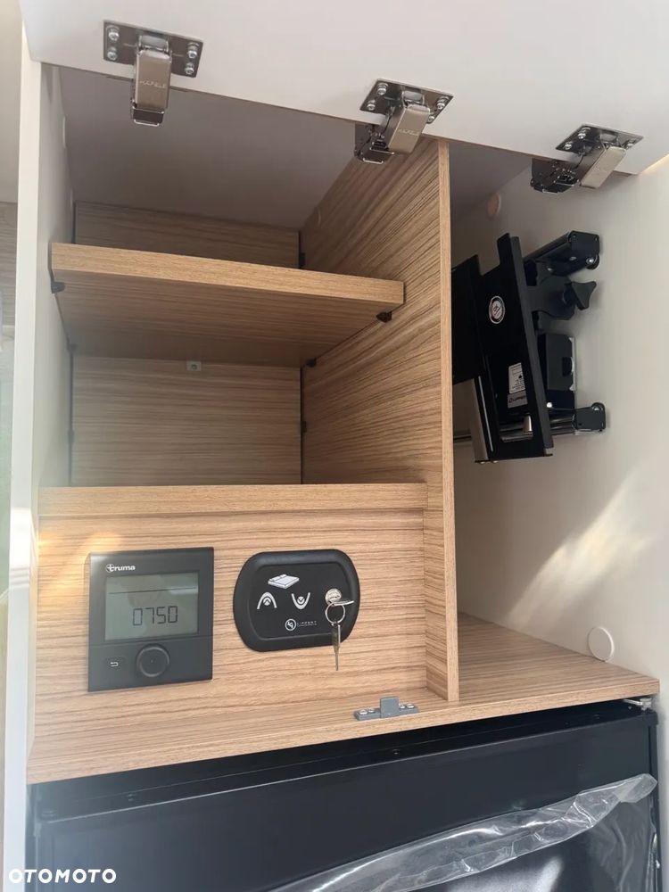 PILOTE P740 GJ Expression - 20