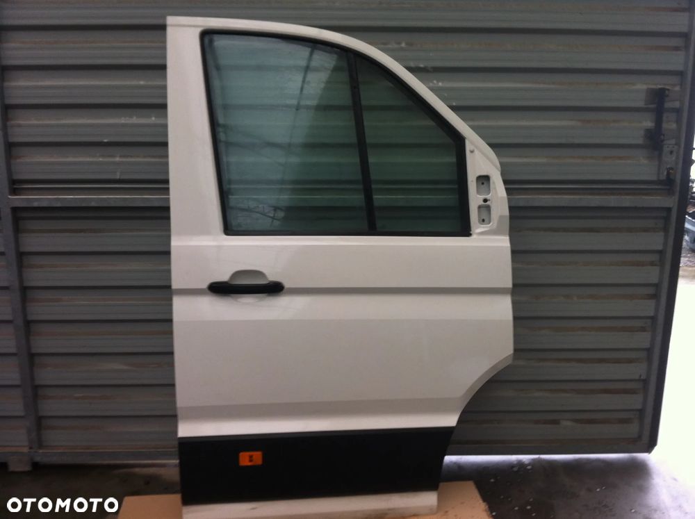 VW CRAFTER NOWY MODEL  DRZWI